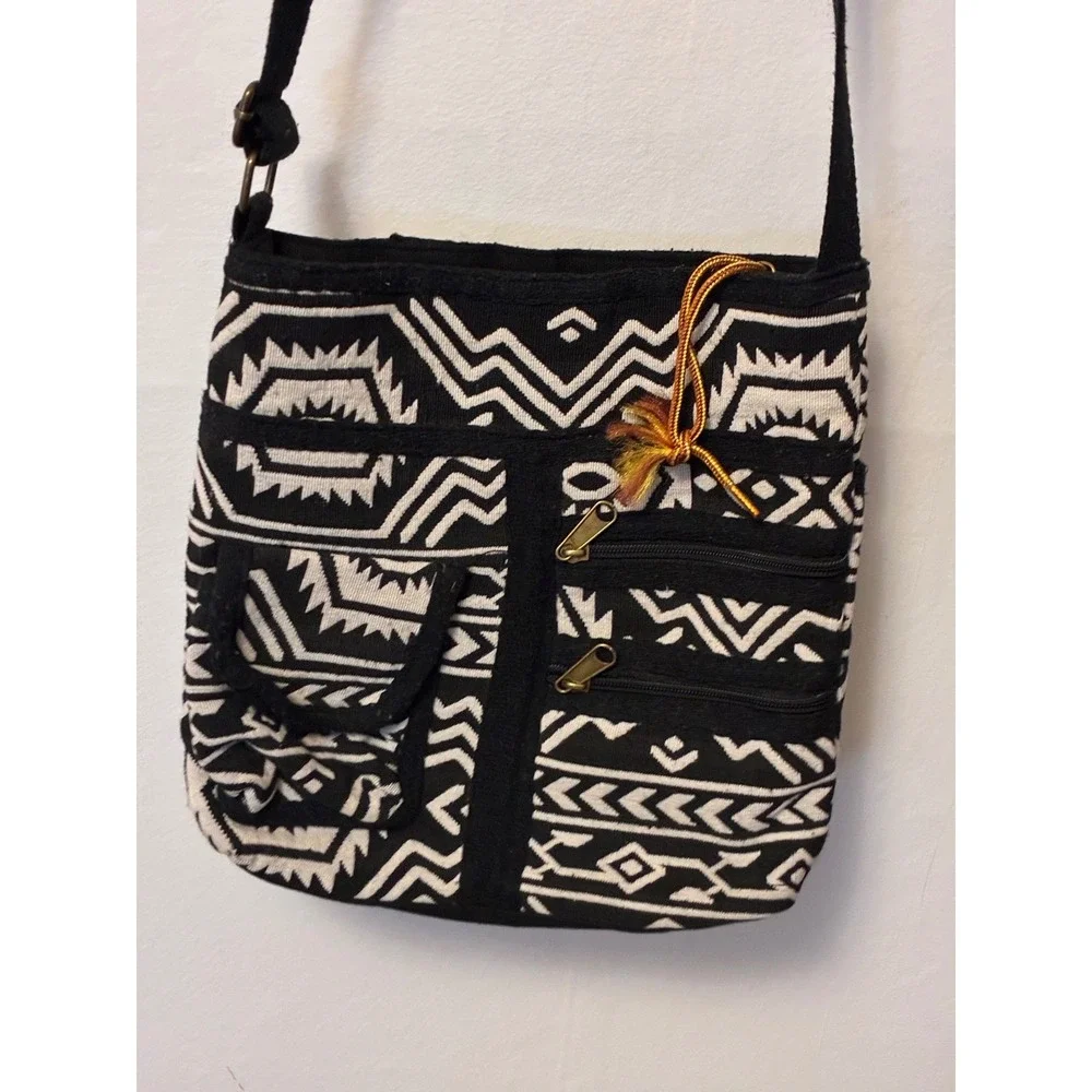 Black & White Aztec Crossbody Bag - Unbranded